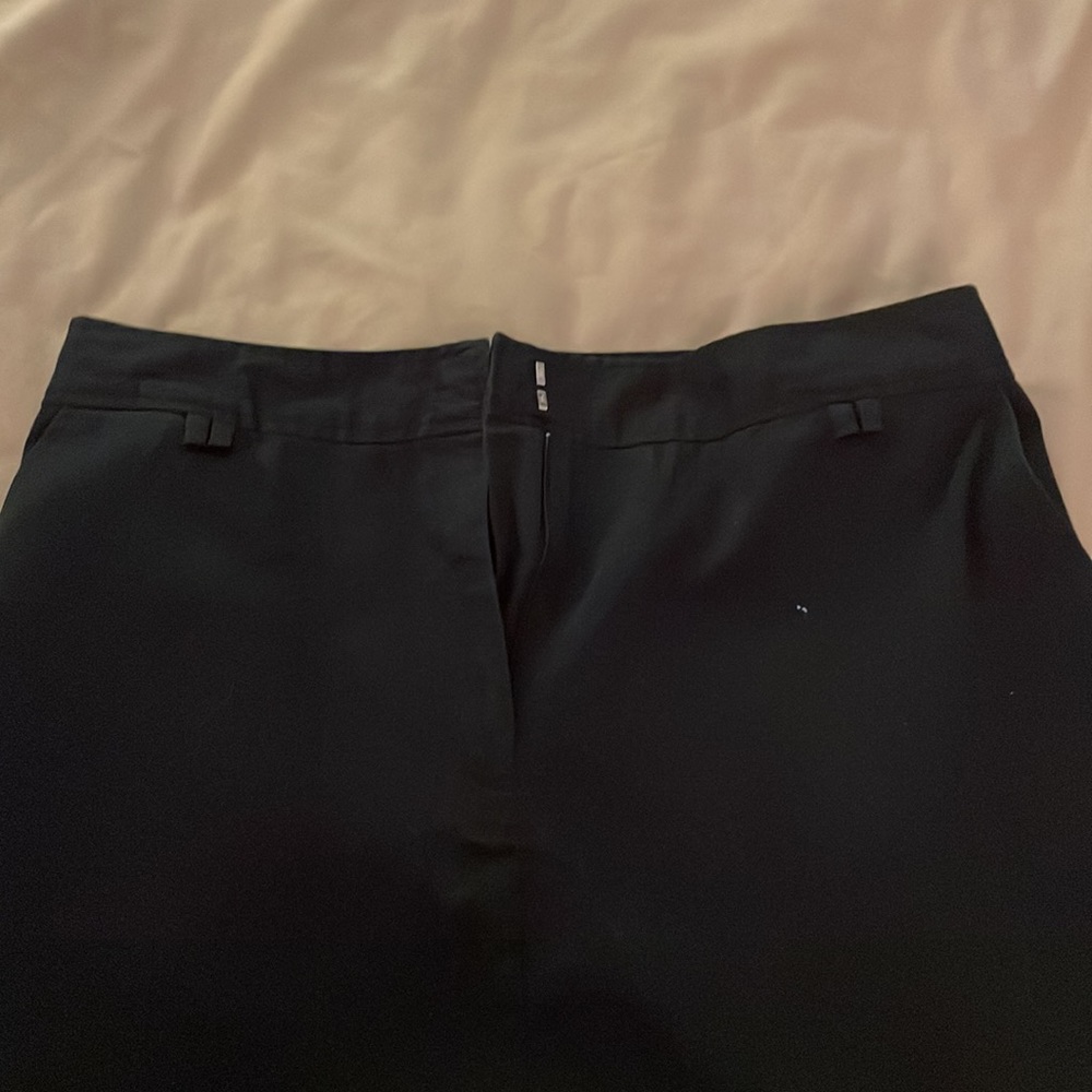Black straight skirt - Picture 2 of 6